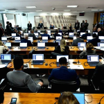 Entenda o que mudará se a PEC do fim da reeleição for aprovada